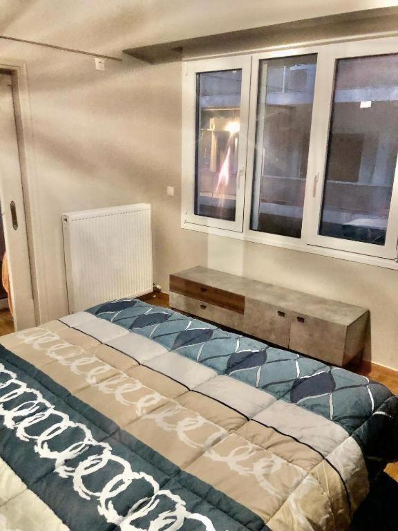 Economy Shared Apartment D In Central Athènes Extérieur photo